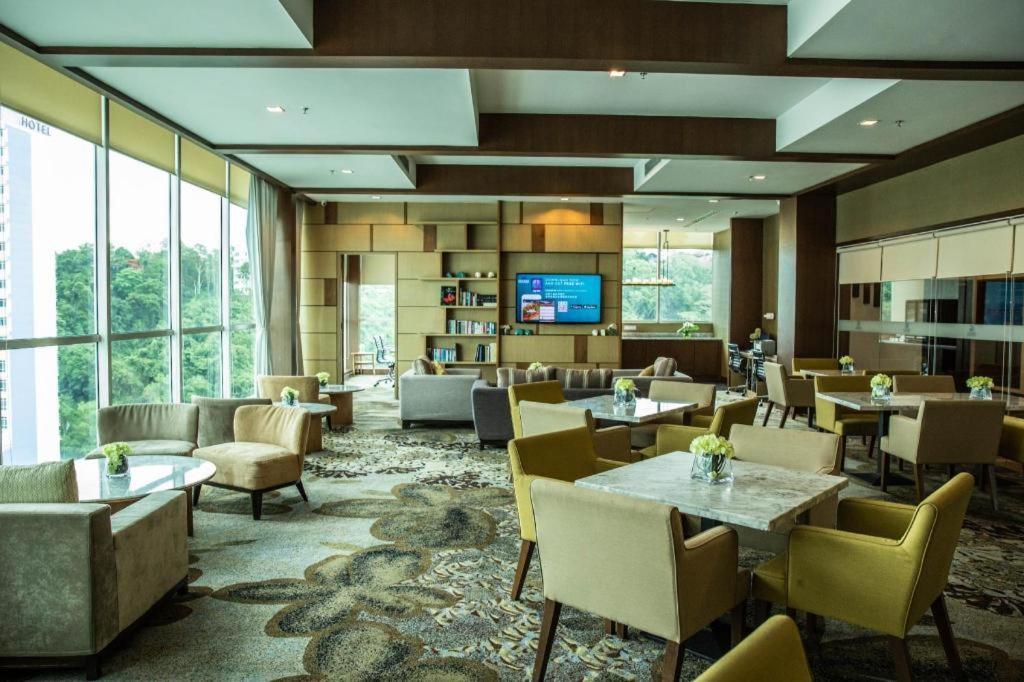 Grandis Hotels And Resorts Kota Kinabalu Eksteriør bilde